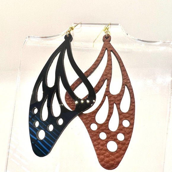 Butterfly Wings Earrings - Vegan Leather Accessories - Moth Wings - Statement - Picture 7 of 10